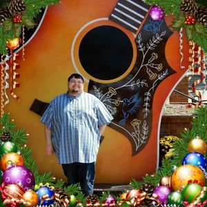 Meet your Posher, Raymond